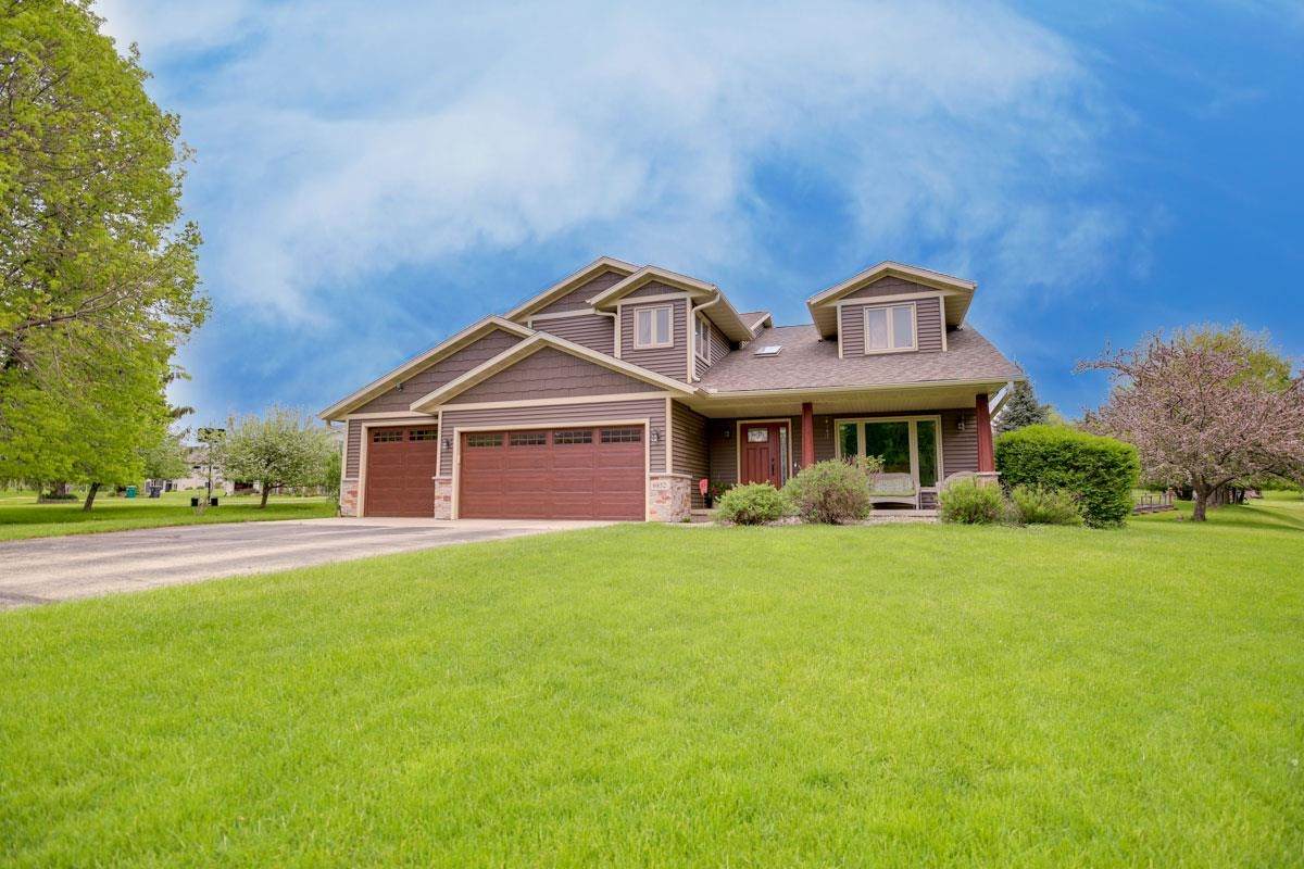 6852 Moonstone Ct - Photo 1