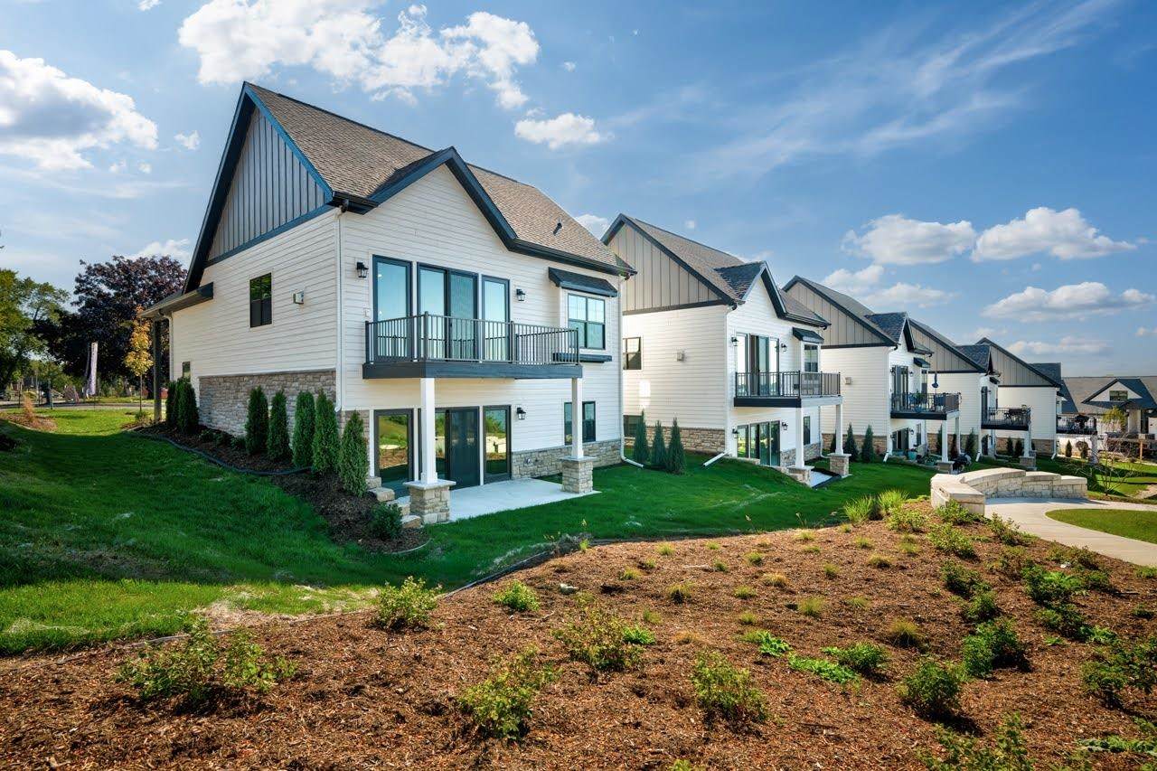 600 Monarch Lane - Photo 1