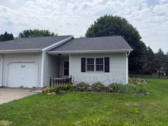 1207 Louisa Street - Photo 1