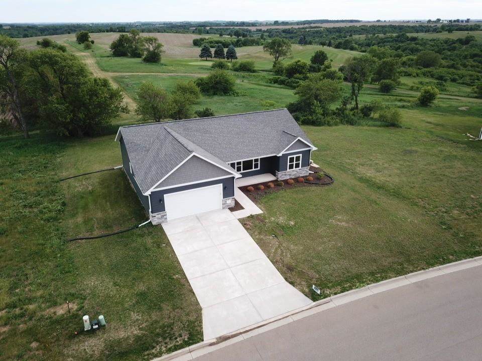 103 Graelyn Circle - Photo 1