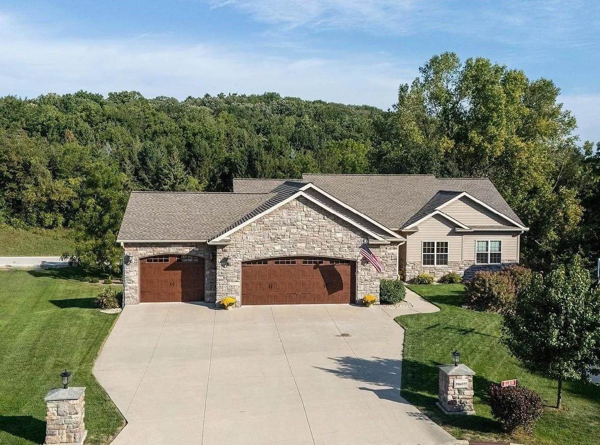 N6819 Canter Court - Photo 1