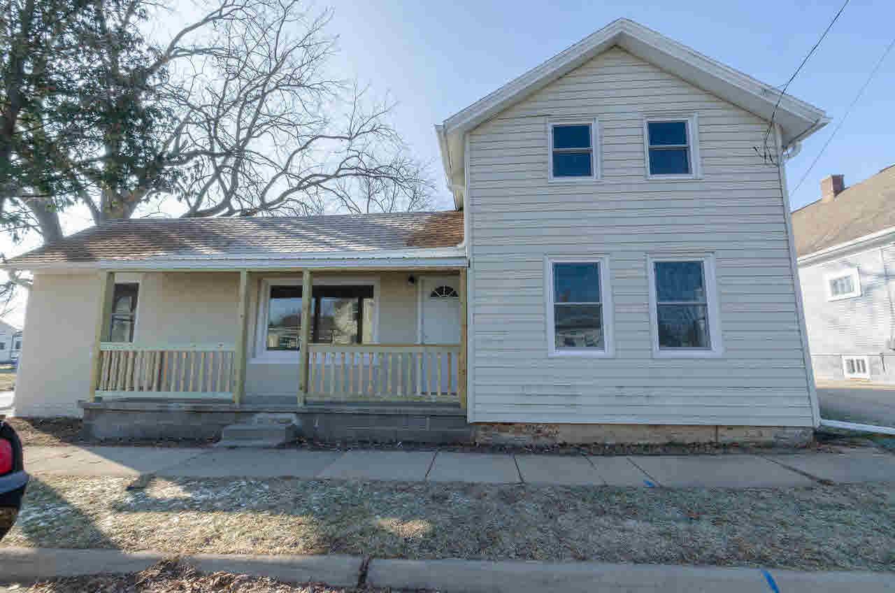 509 Hancock St - Photo 1