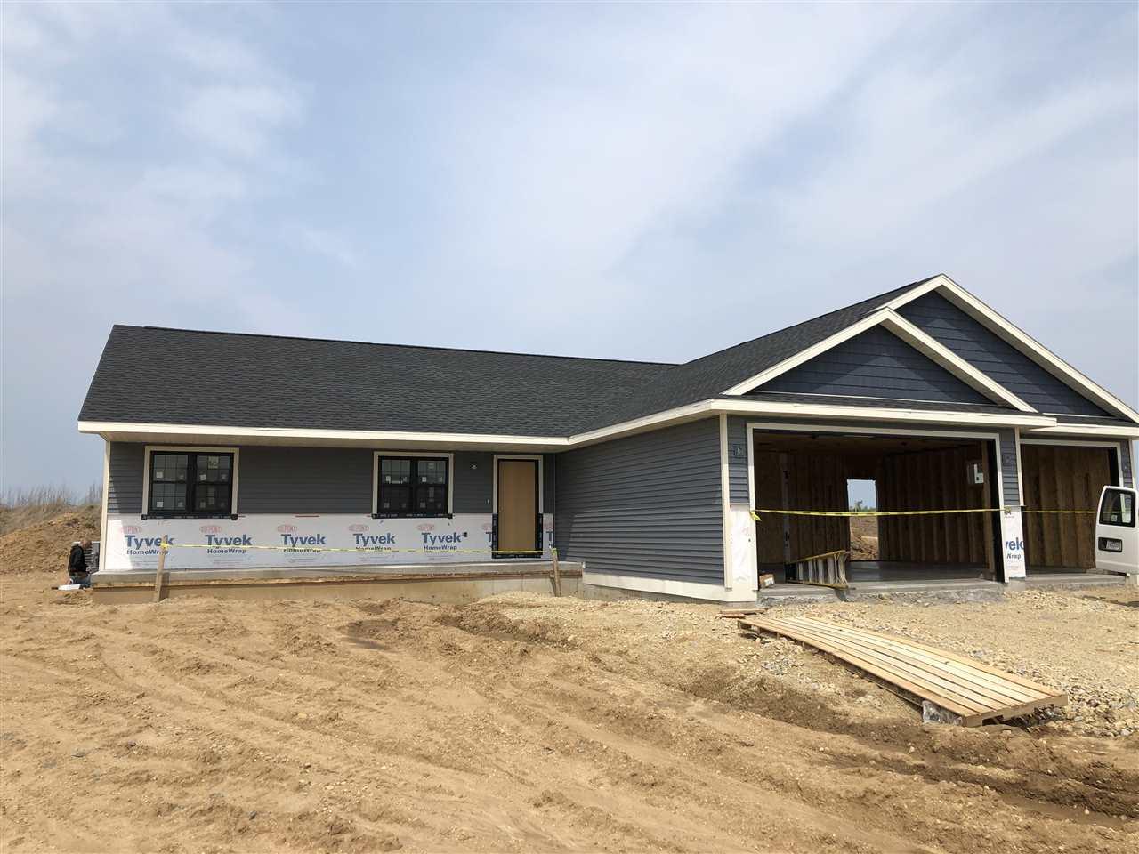 347 Hickory St - Photo 1