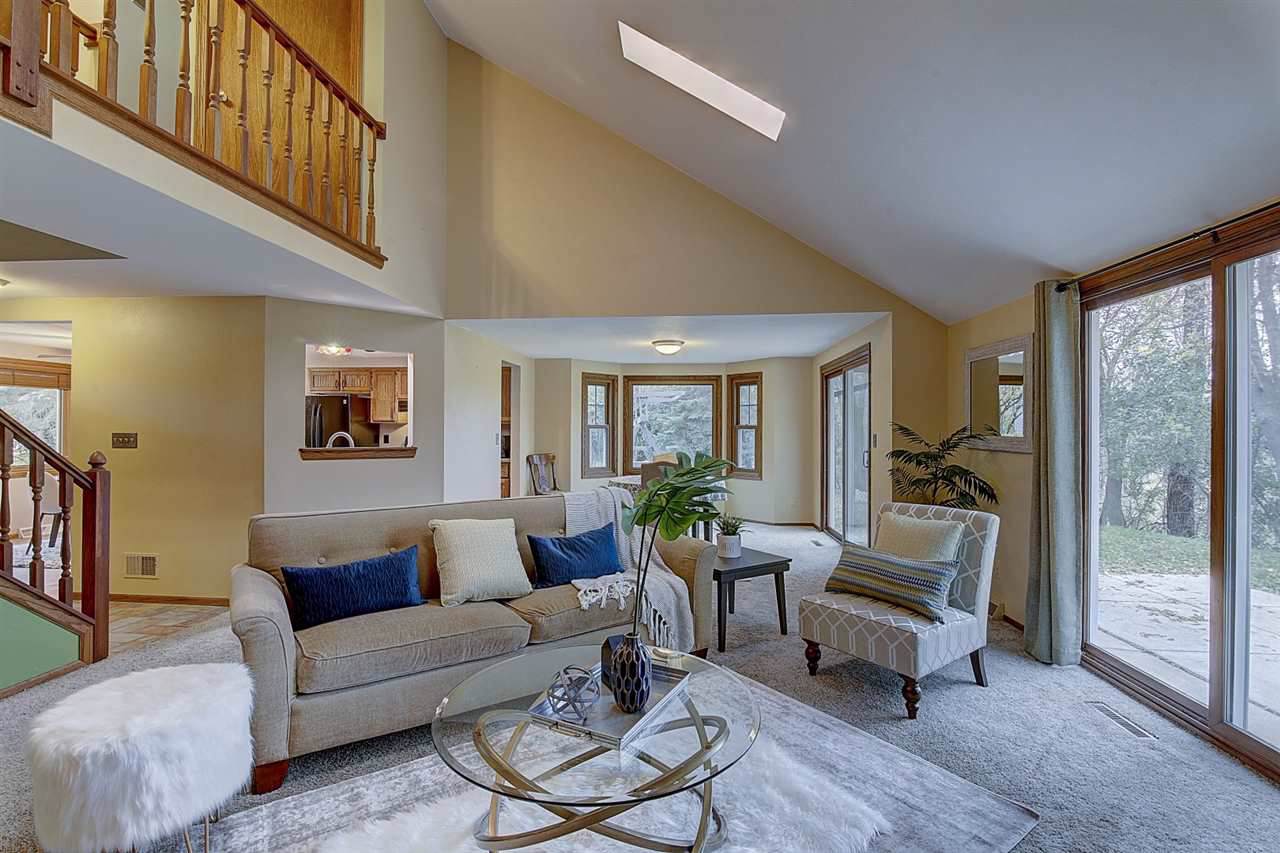 200 Glenwood Rd - Photo 1