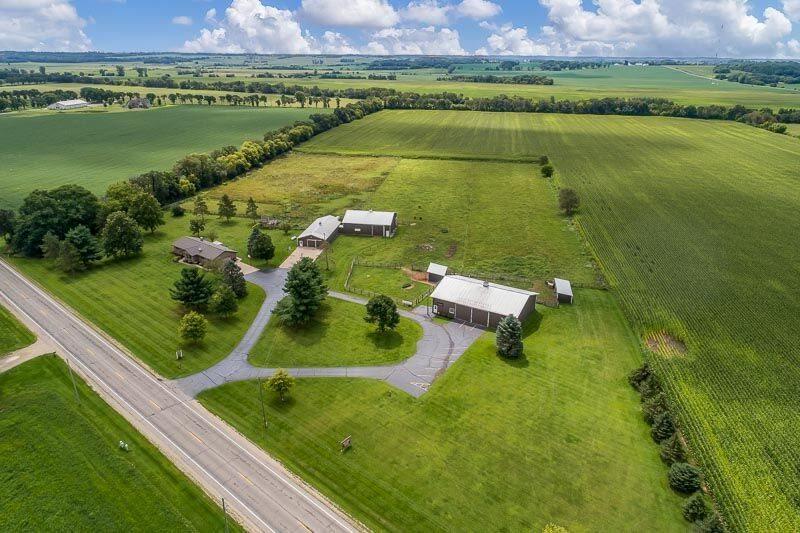 8109 Hwy 14 - Photo 1