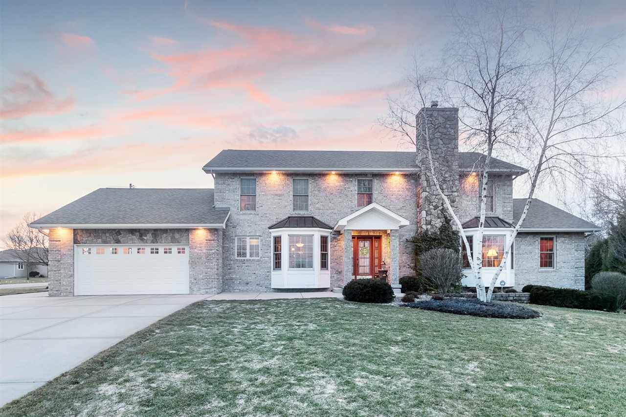 1813 Country Club Rd - Photo 1