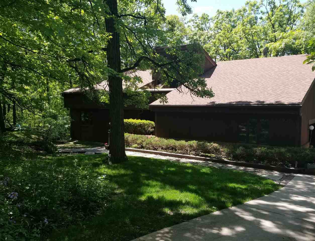 4905 Foxfire Tr - Photo 1