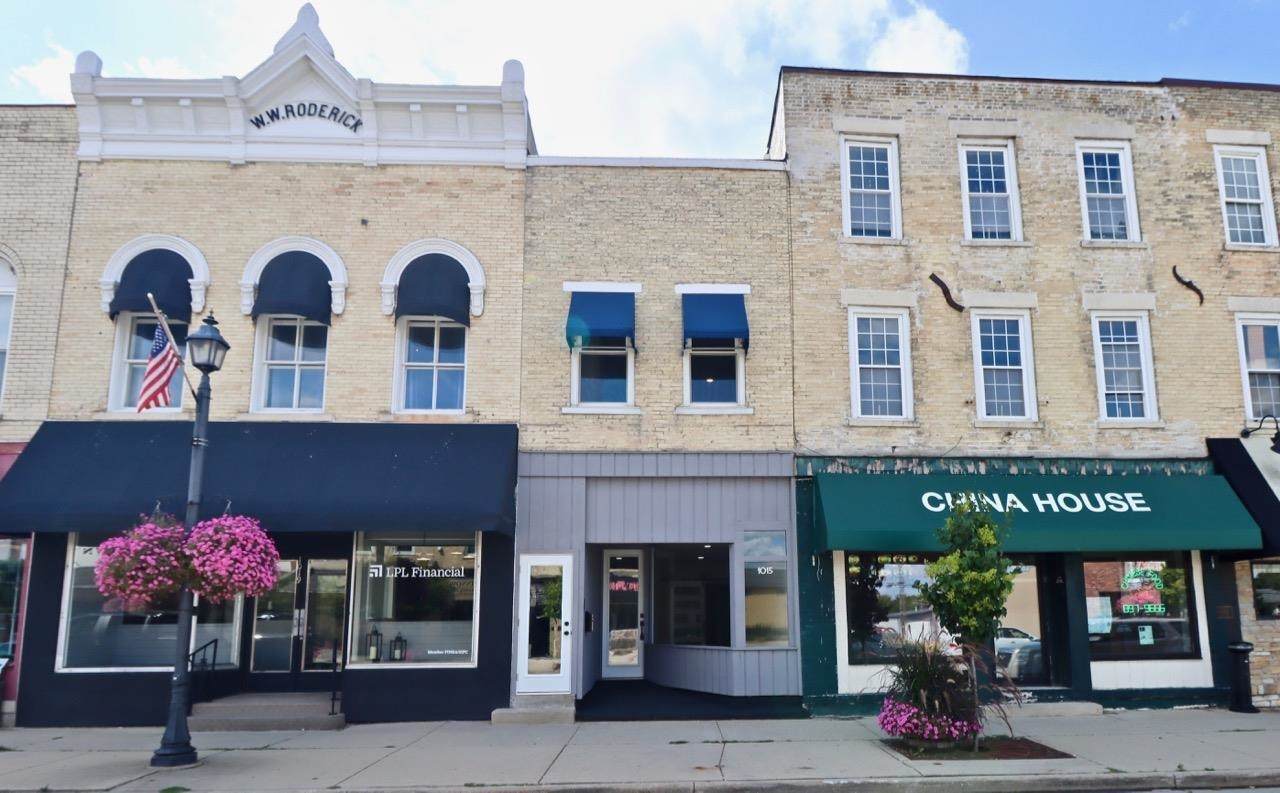 1015 1st Center Avenue - Photo 1