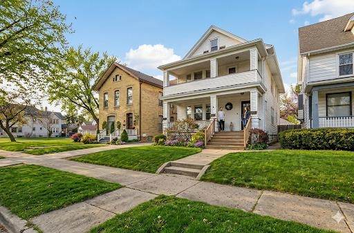 114 Academy Street - Photo 1