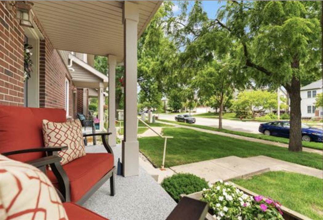 3902 Maple Grove Drive - Photo 1