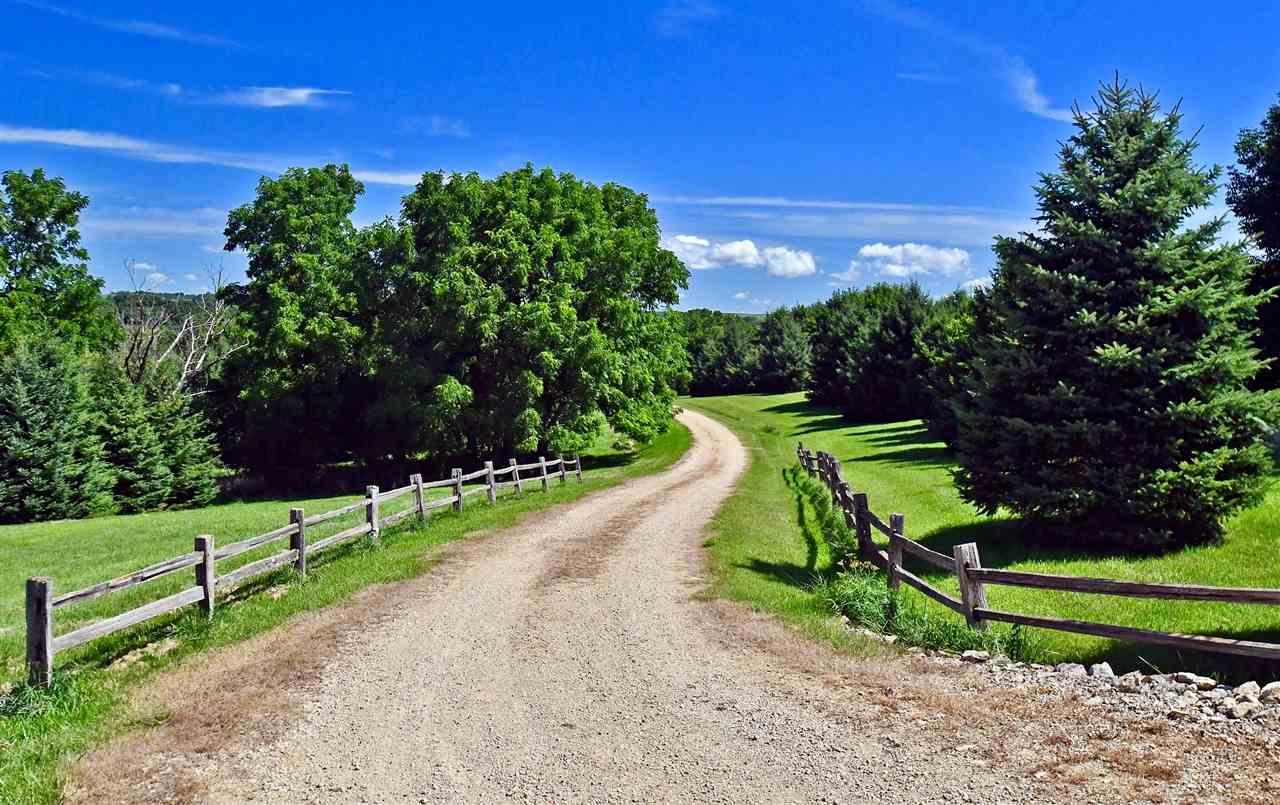 4100 James Rd - Photo 1
