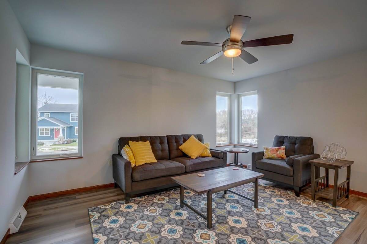 2414 Dunns Marsh Terr - Photo 1