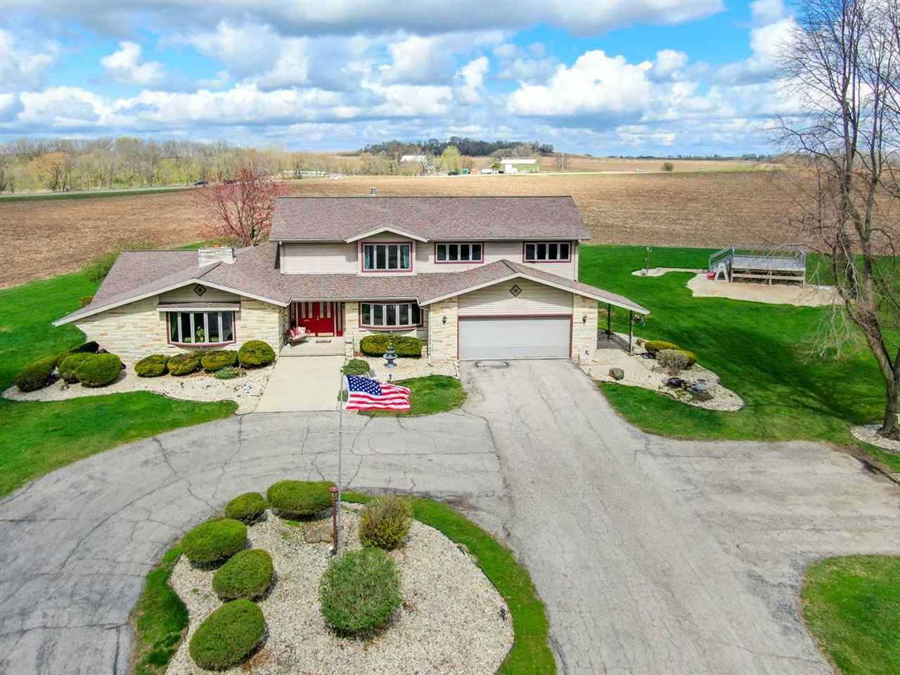 6146 County Road K - Photo 1