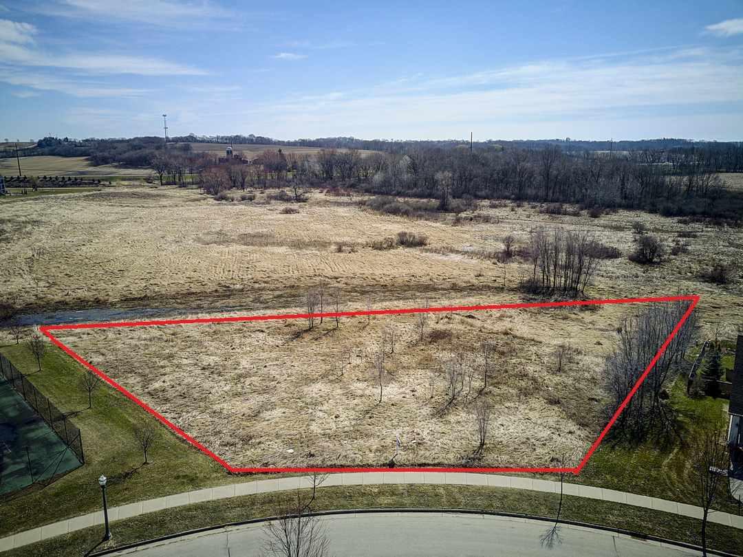 1250 Hanover Tr - Photo 1