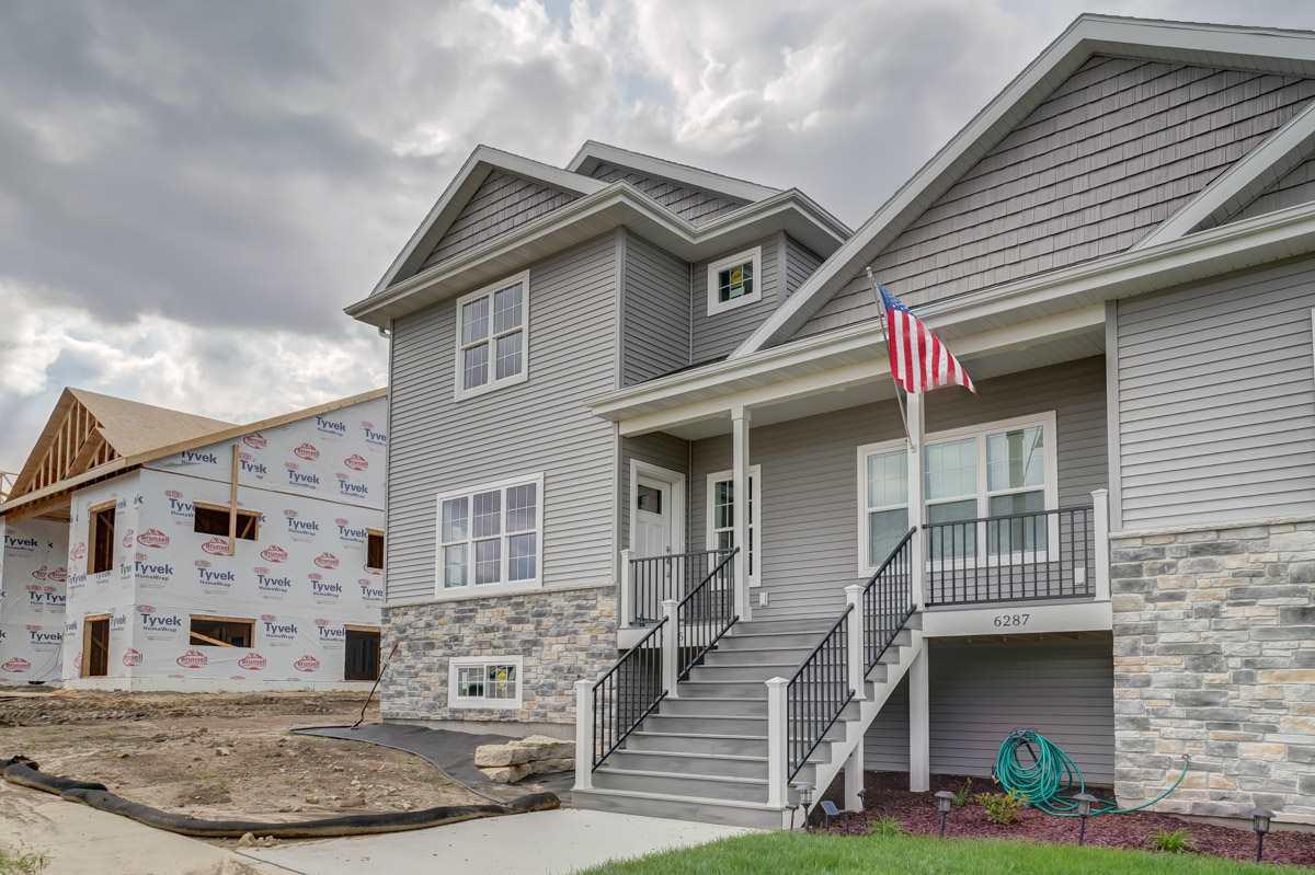 6285 Stone Gate Dr - Photo 1