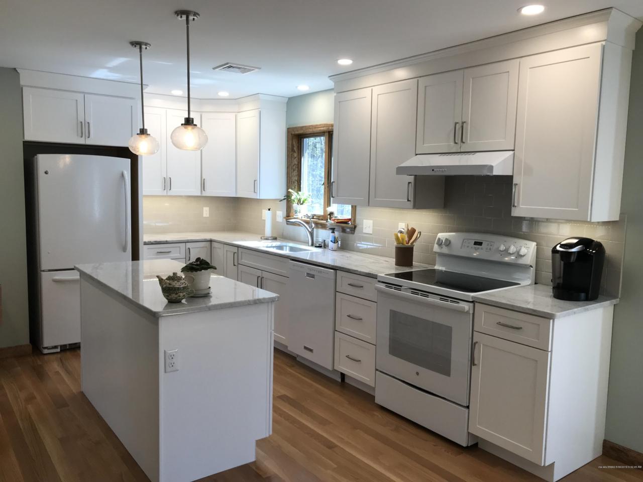 80 Narragansett Street - Photo 1