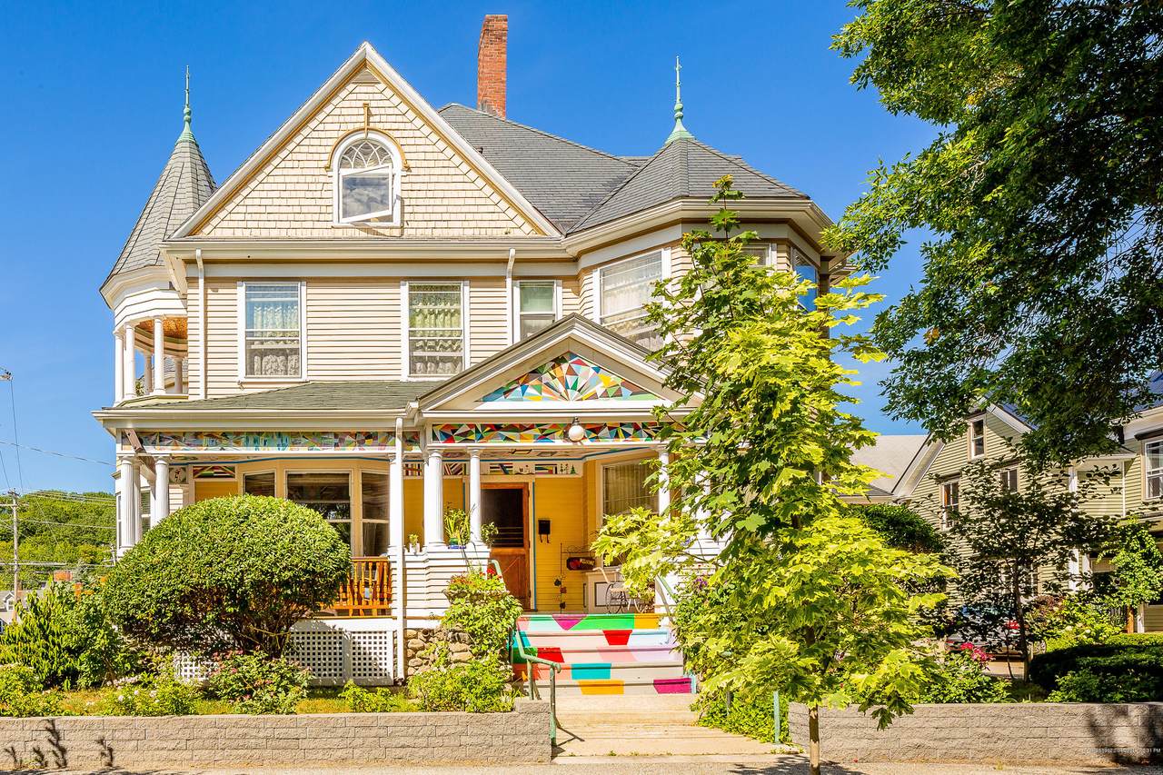 123 Pleasant Street - Photo 1