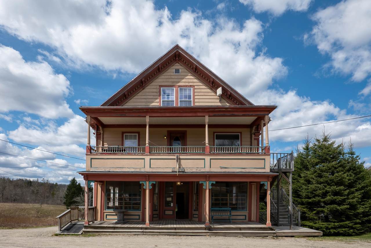 150 Main Street - Photo 1
