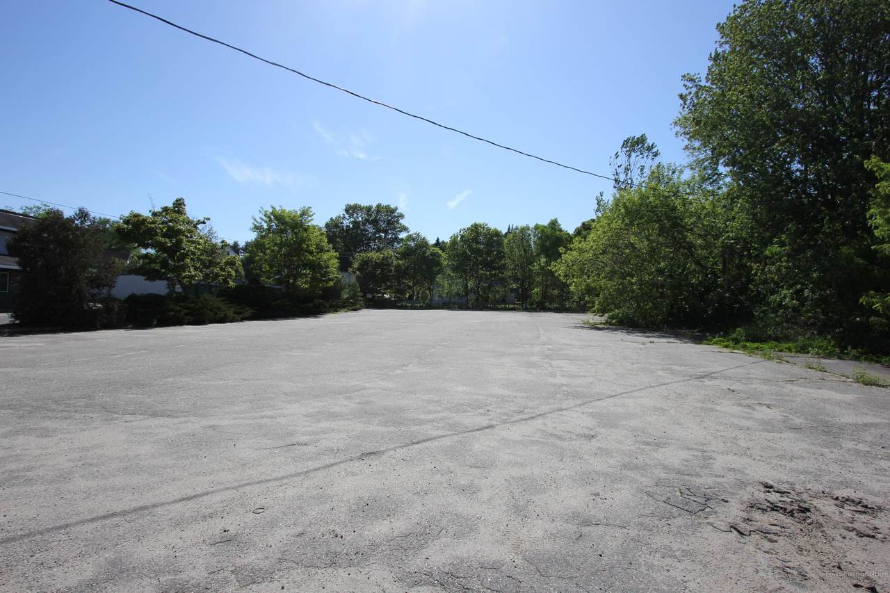 5 Memorial Street - Photo 1
