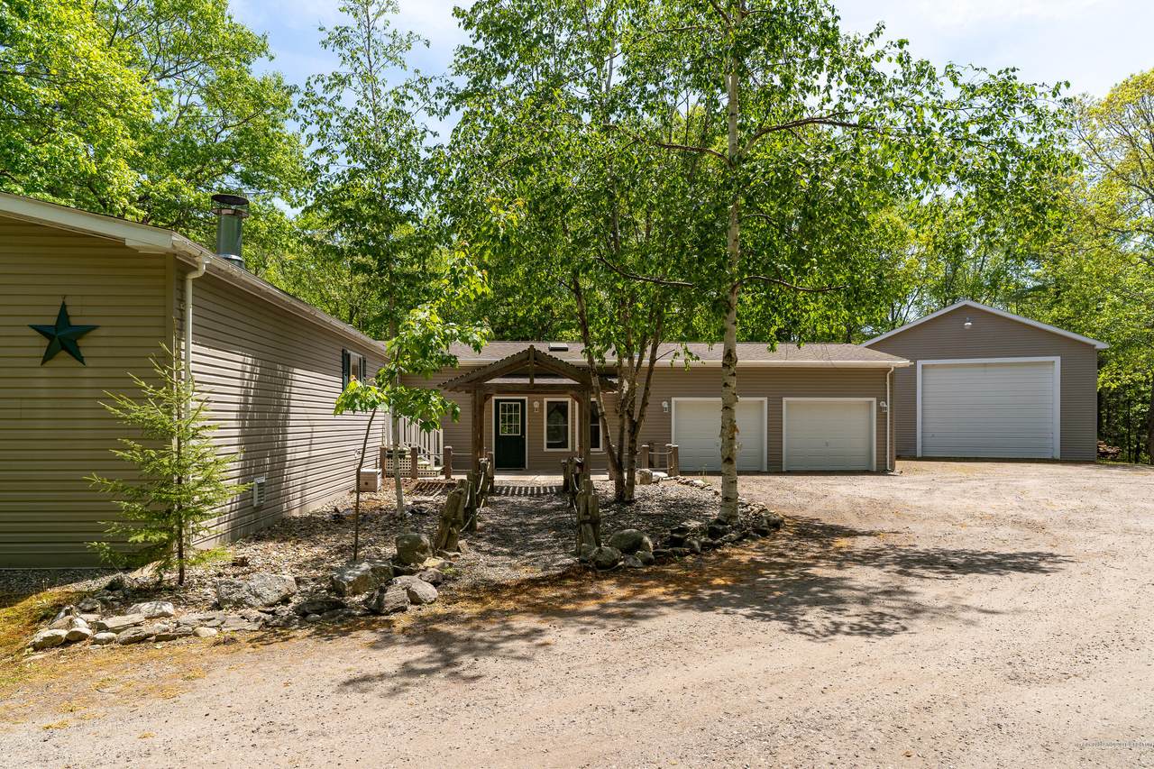 35 Evergreen Road - Photo 1