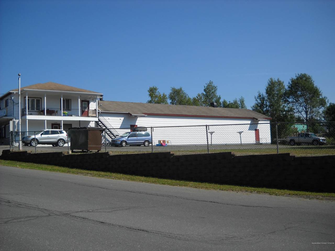 201 Fox Street - Photo 1