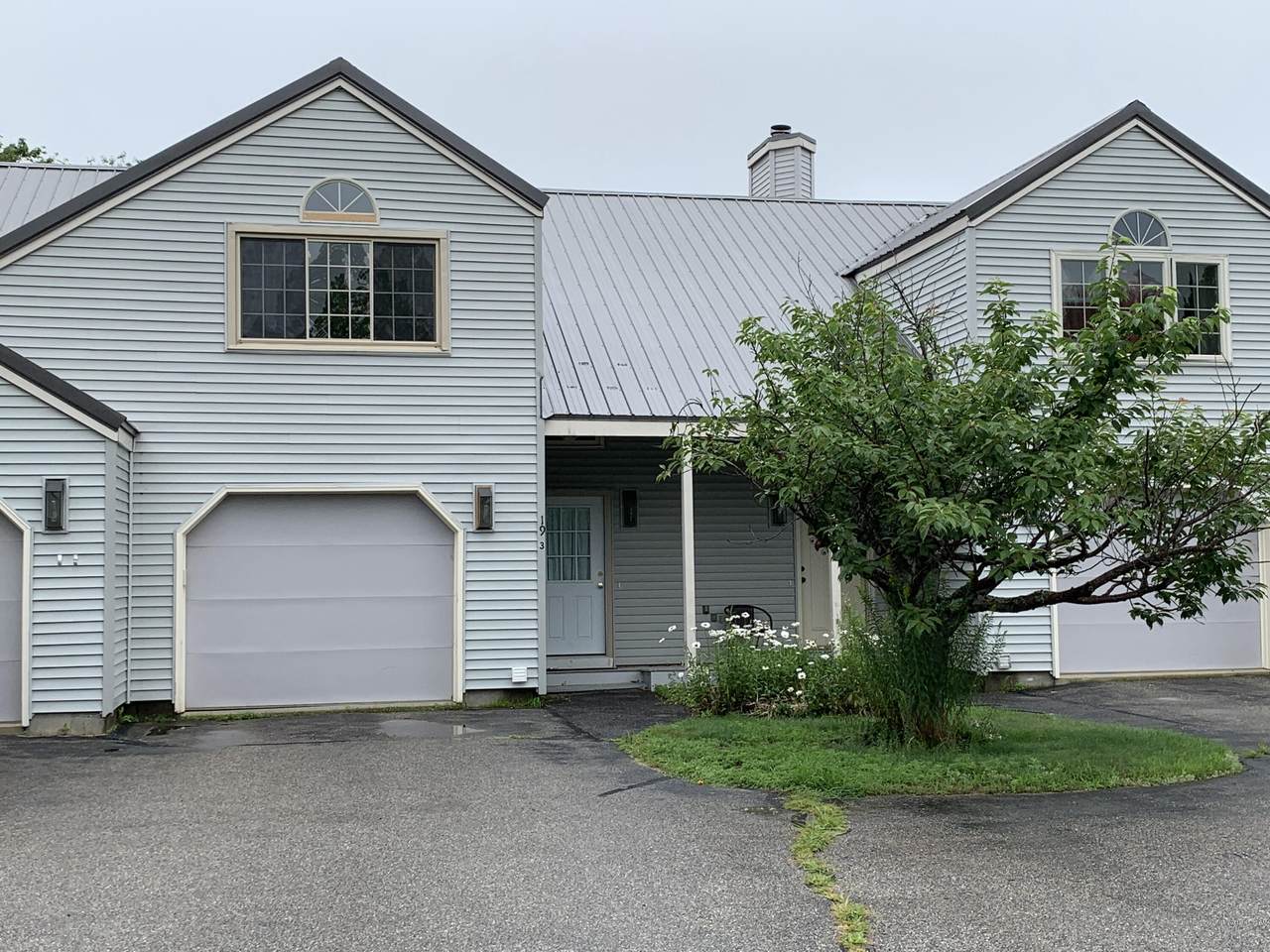 19 Meadowbrook Drive - Photo 1