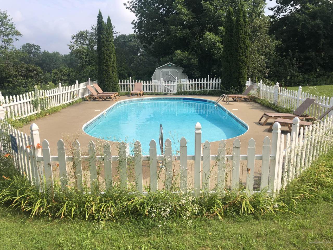 574 Main Street - Photo 1