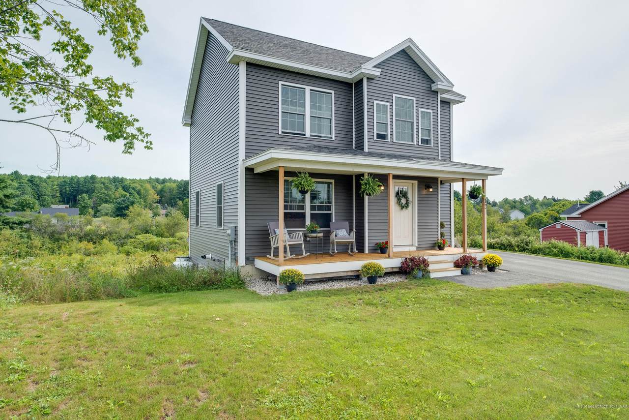26 Stillwater Drive - Photo 1