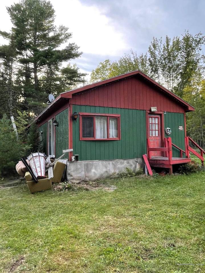 669 Chester Road - Photo 1