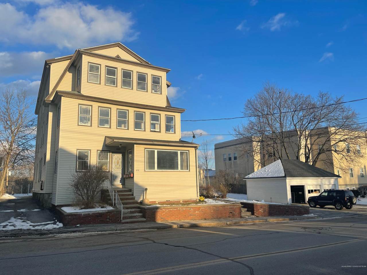 232 Franklin Street - Photo 1