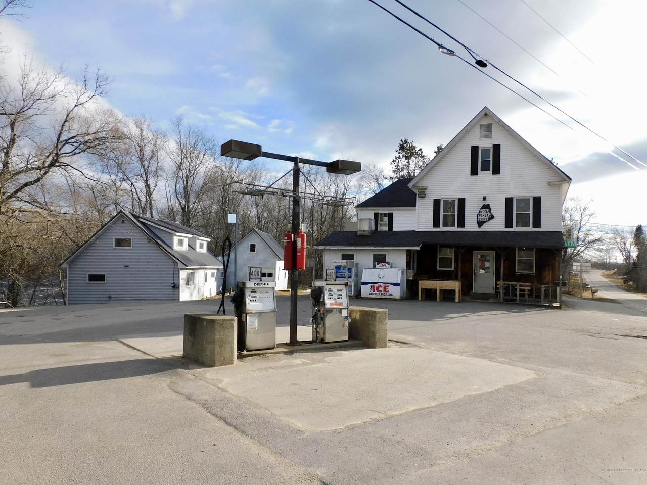4 Main Street - Photo 1