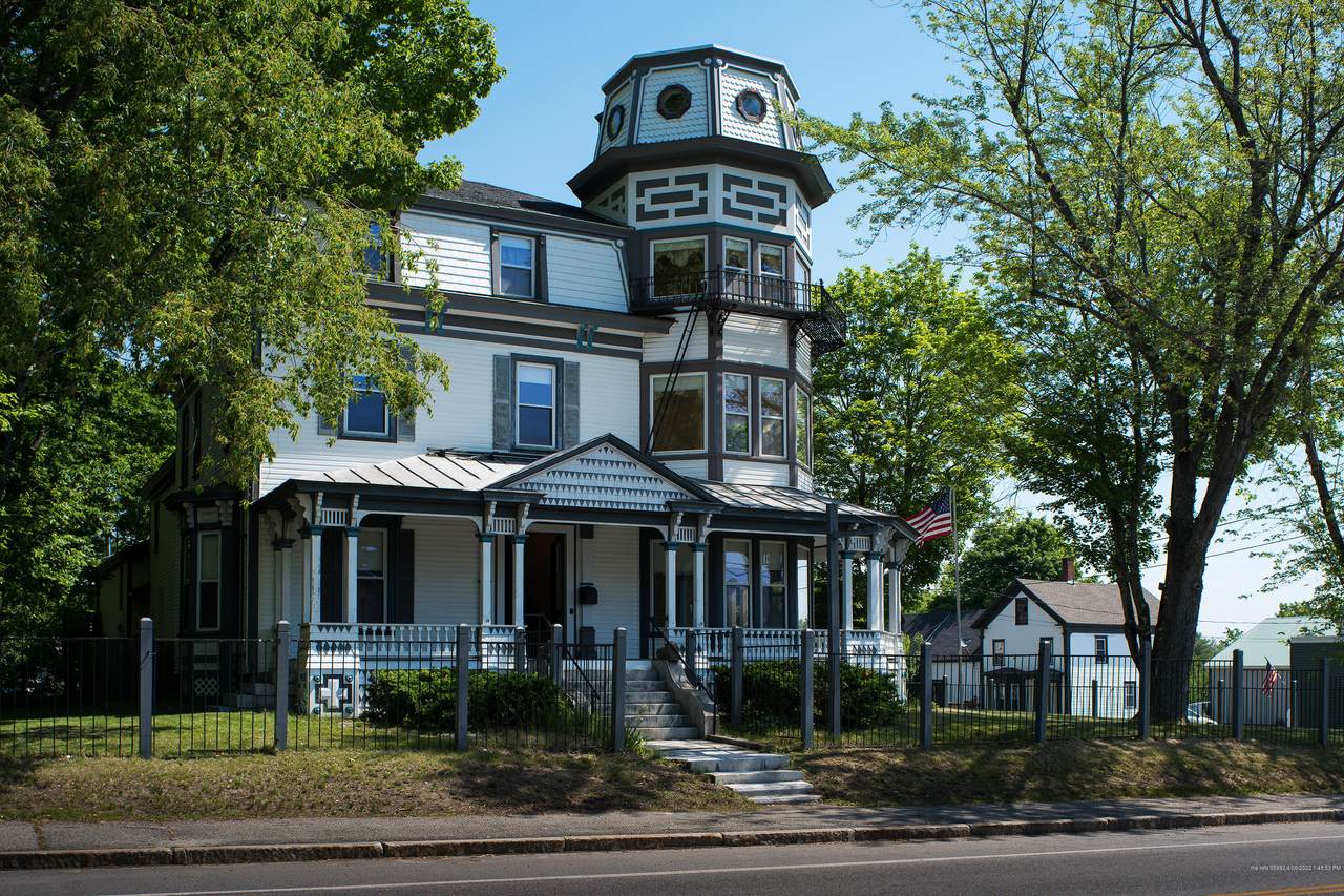 75 Main Street - Photo 1