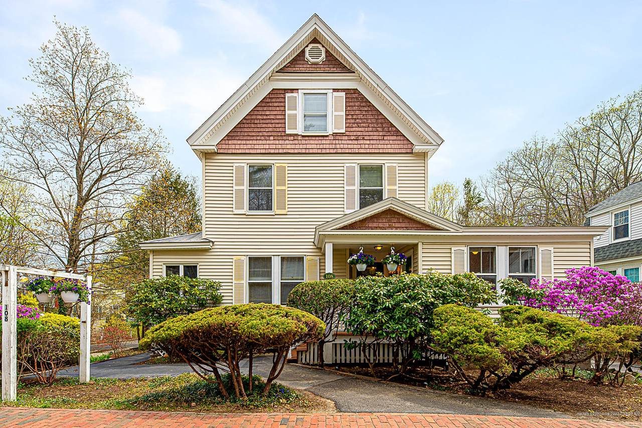 108 Main Street - Photo 1