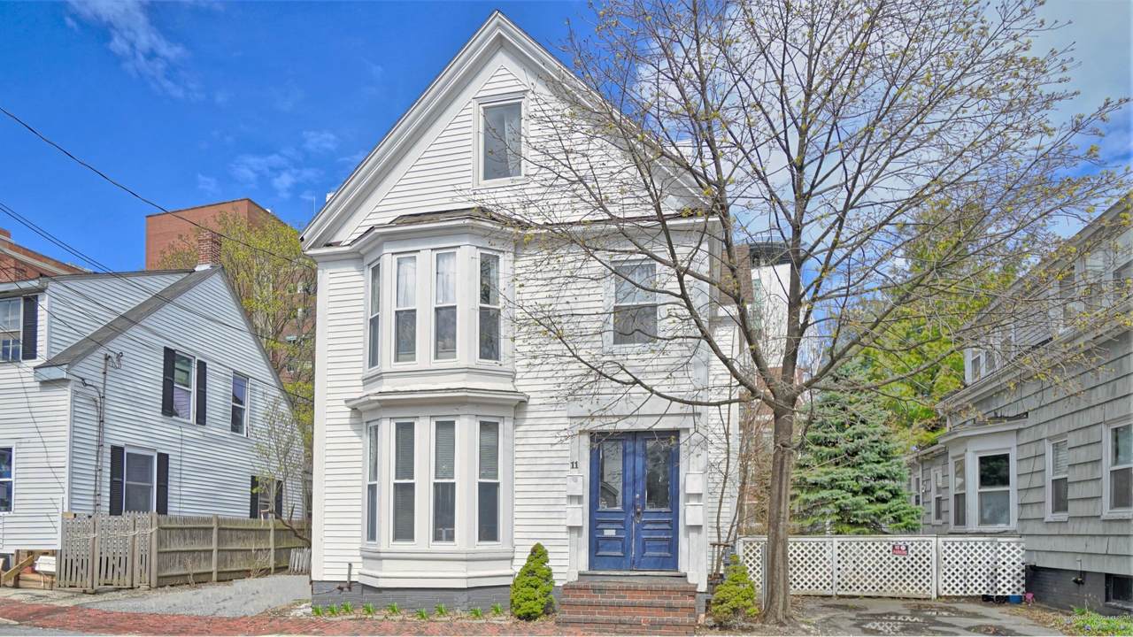 11 Russell Street - Photo 1