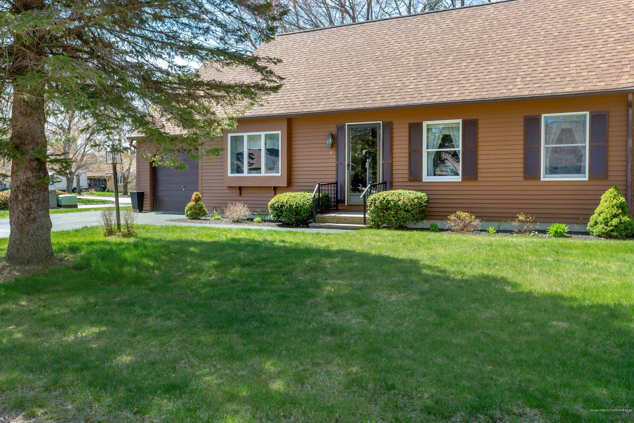 4 Concord Place - Photo 1