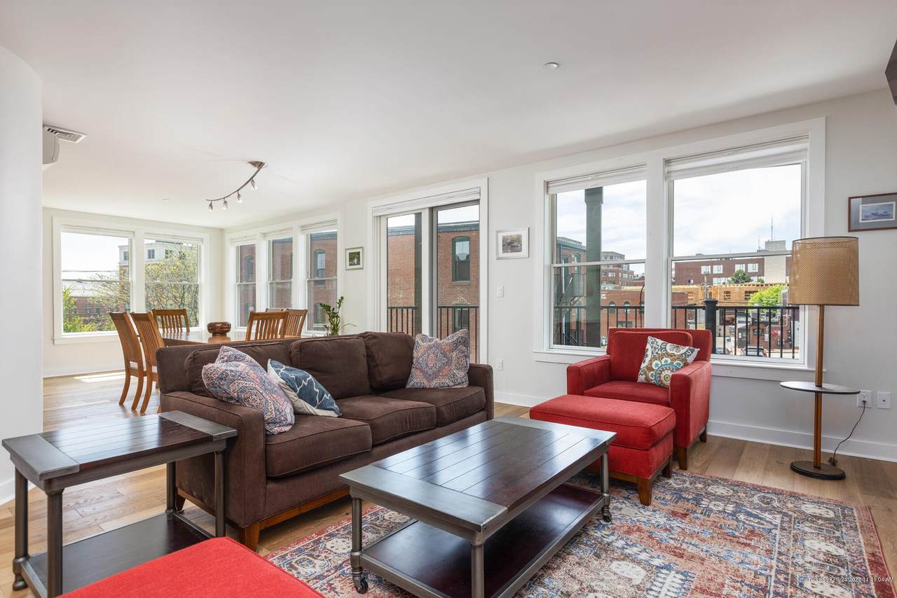 62 India Street - Photo 1