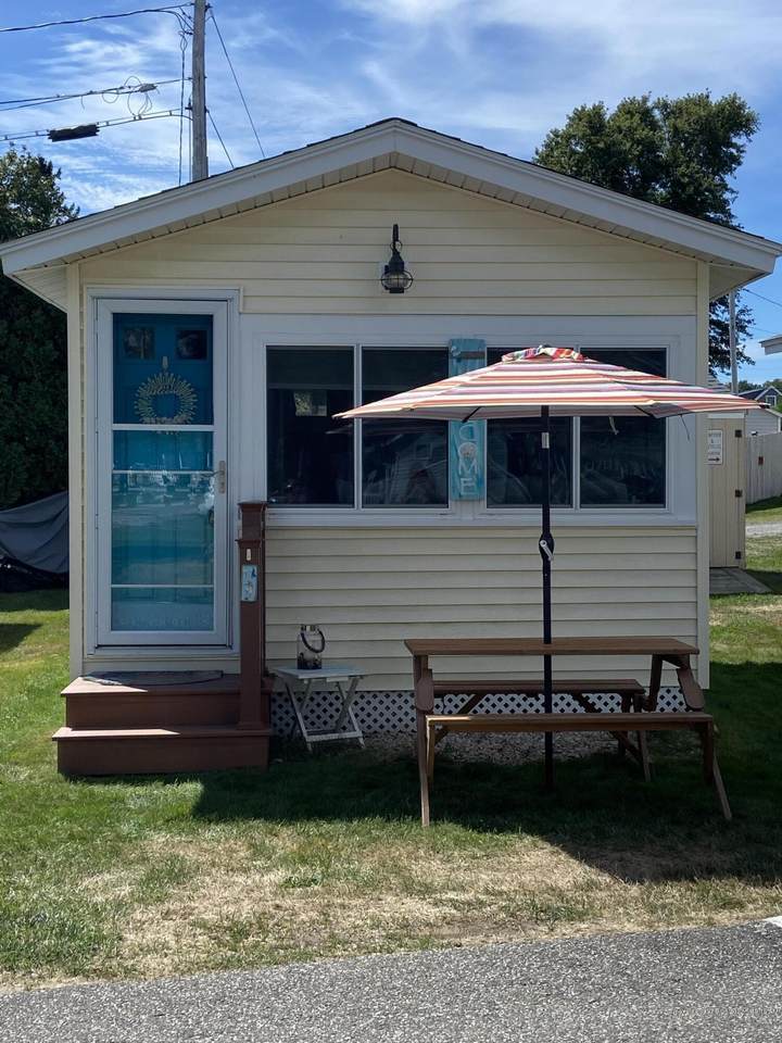 333 Long Sands Road - Photo 1