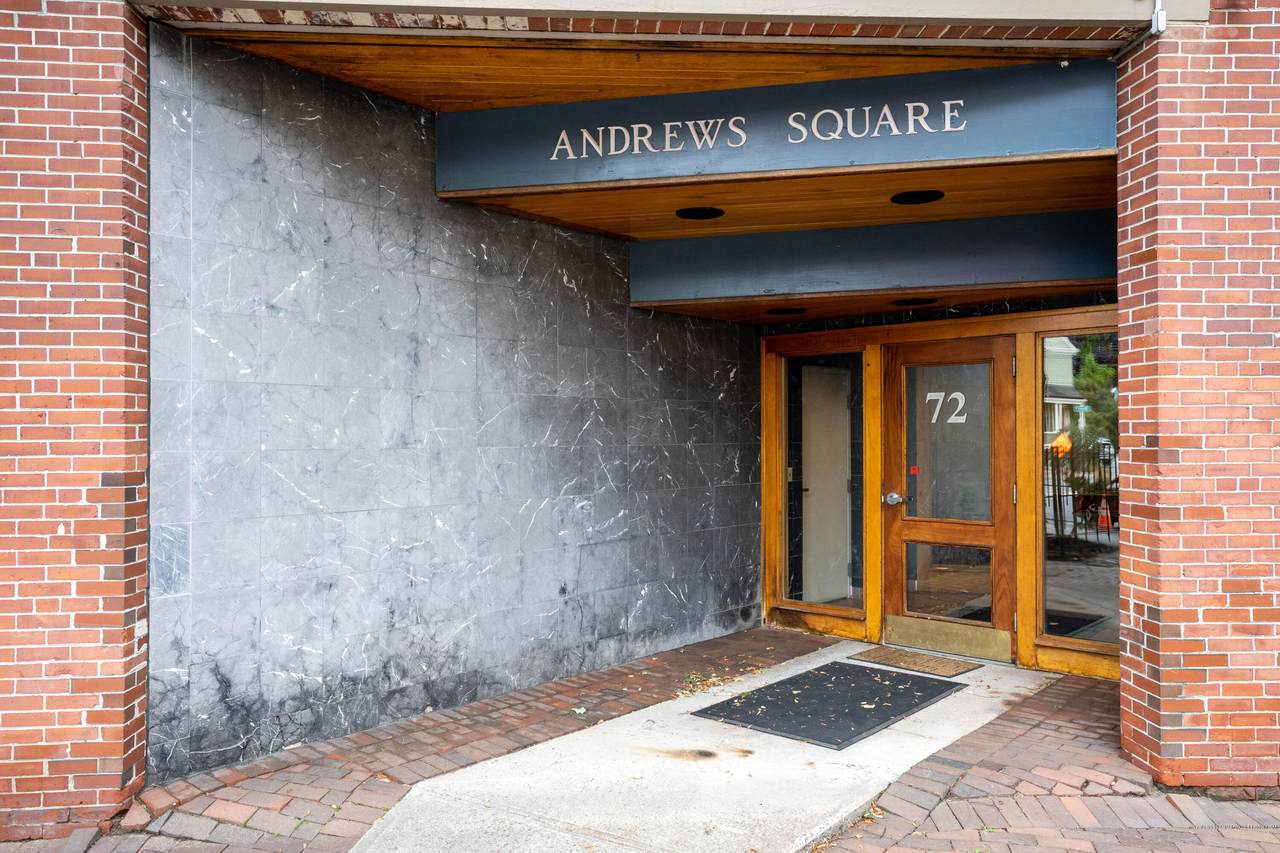 72 Pine Street - Photo 1