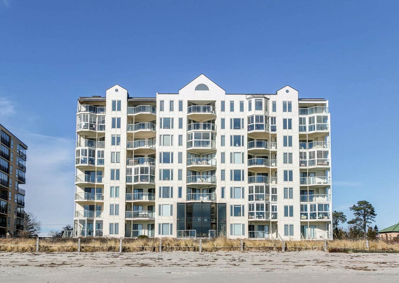 207 Grand Avenue - Photo 1