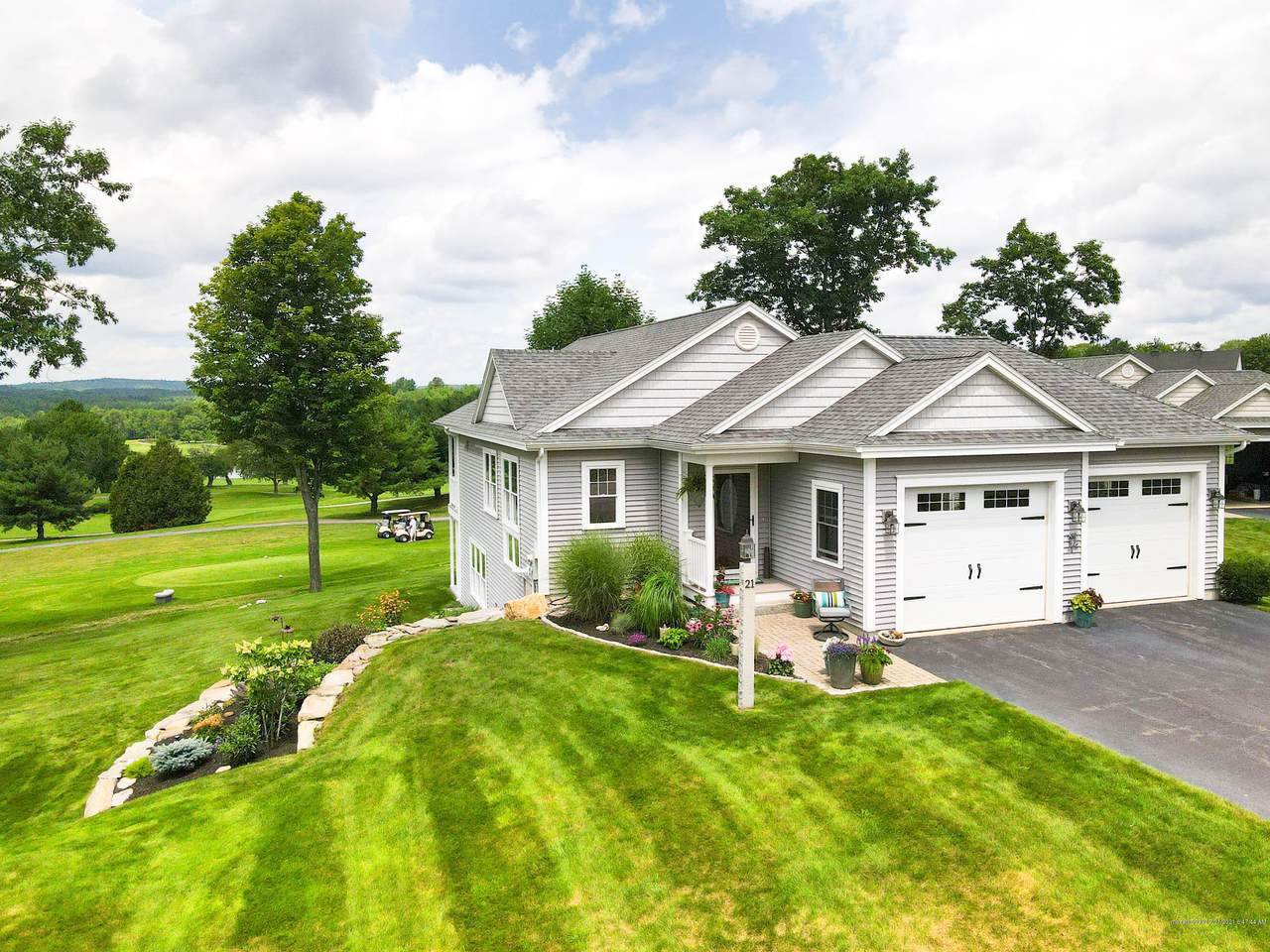 21 Callaway Drive - Photo 1
