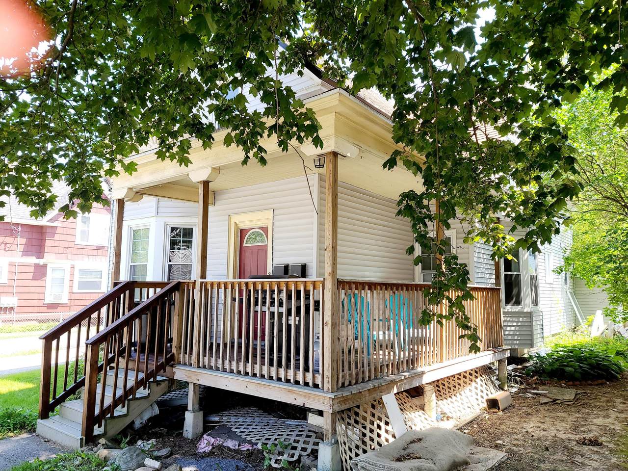 317 East Avenue - Photo 1