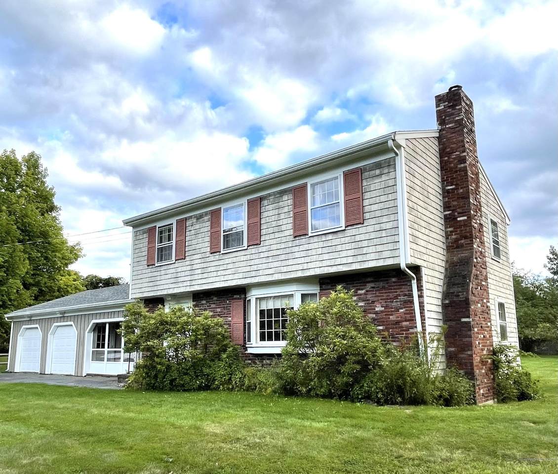 10 Westwood Drive - Photo 1