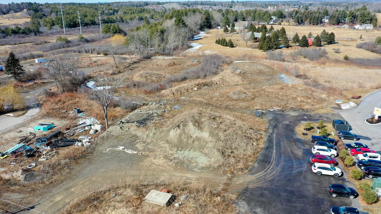 560 Main Street - Photo 1