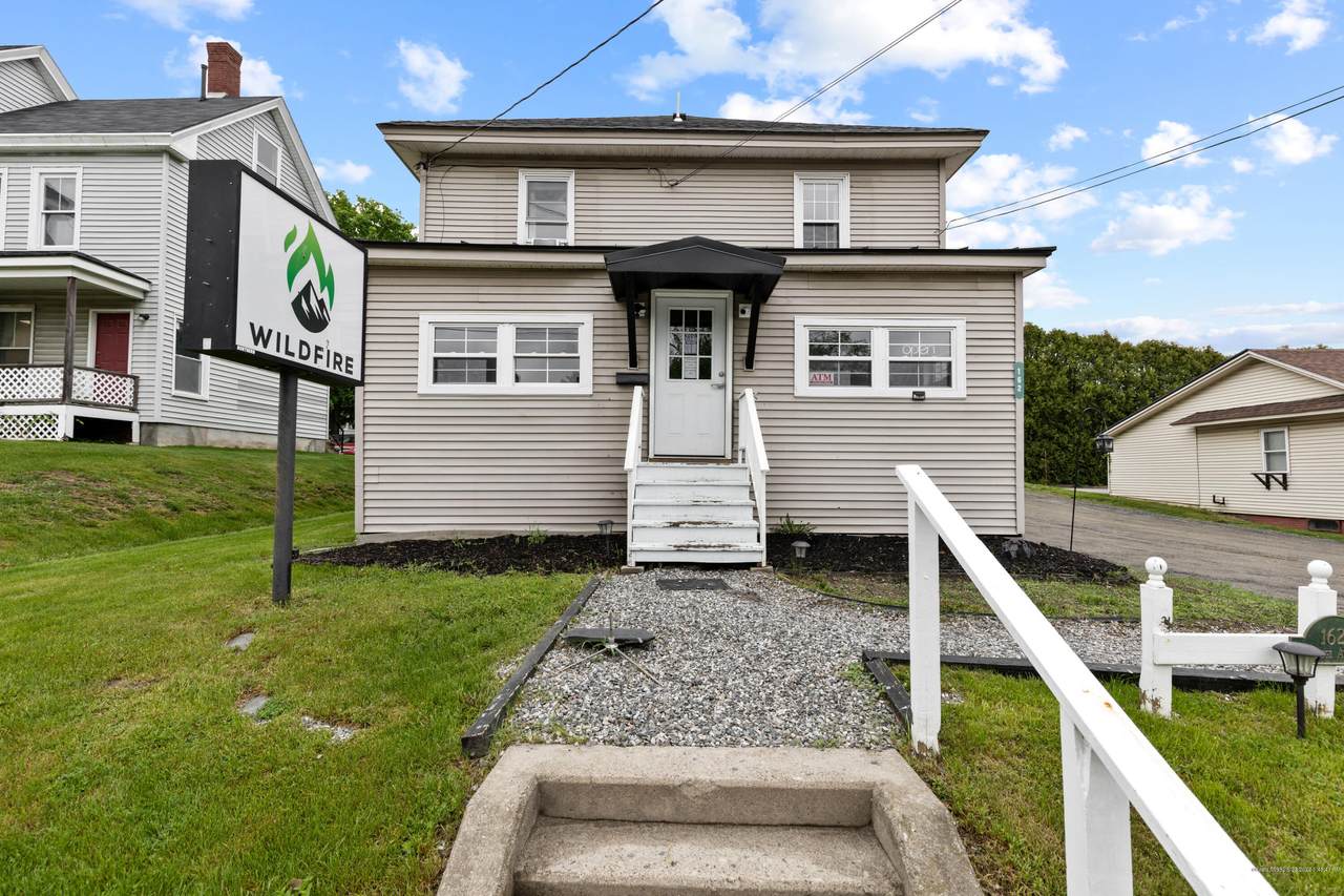 162 College Avenue - Photo 1