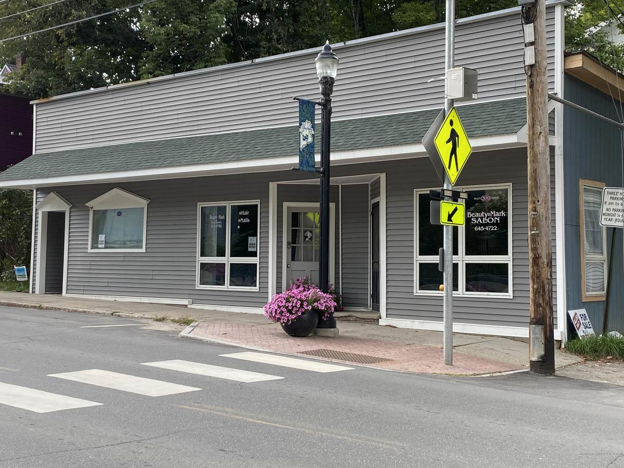 370 Main Street - Photo 1