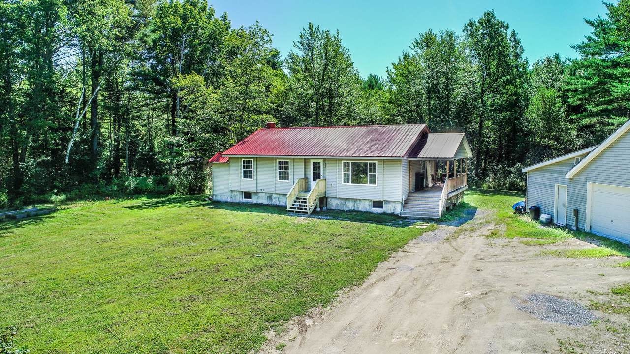 894 Northern Avenue - Photo 1