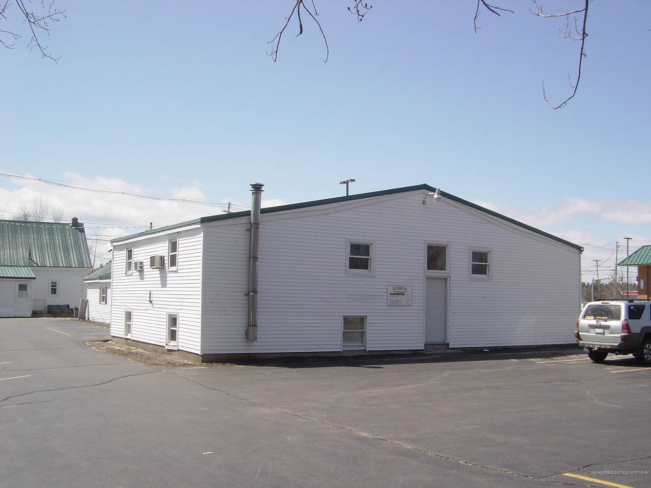 733 Roosevelt Trail - Photo 1