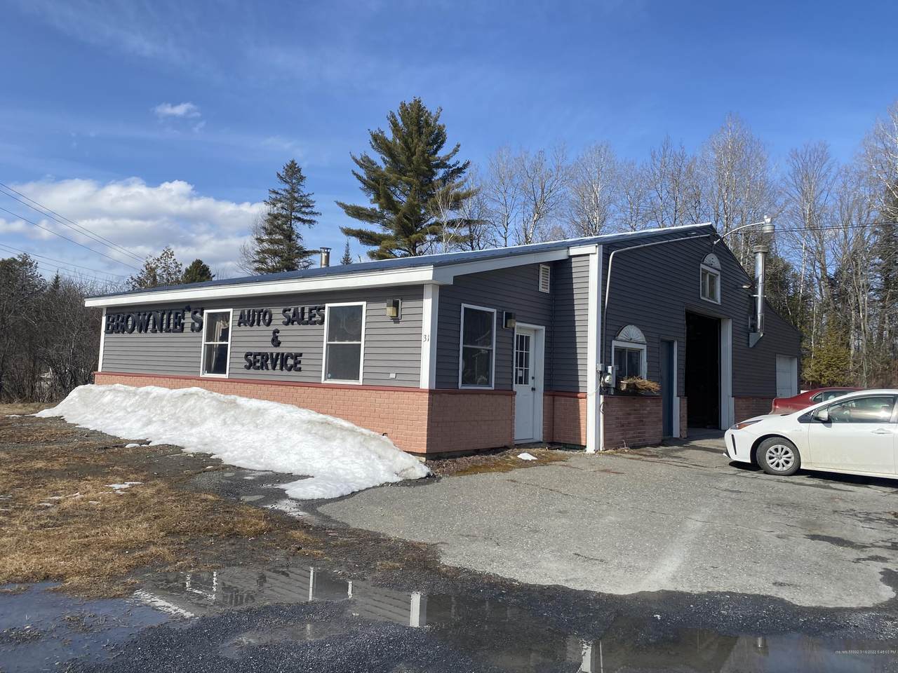 31 Lakewood Road - Photo 1