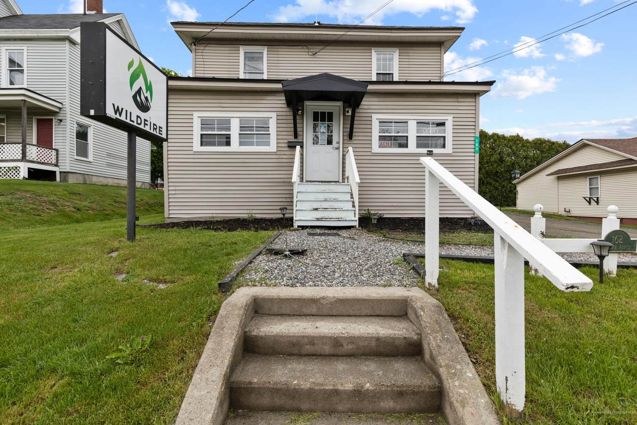 162 College Avenue - Photo 1