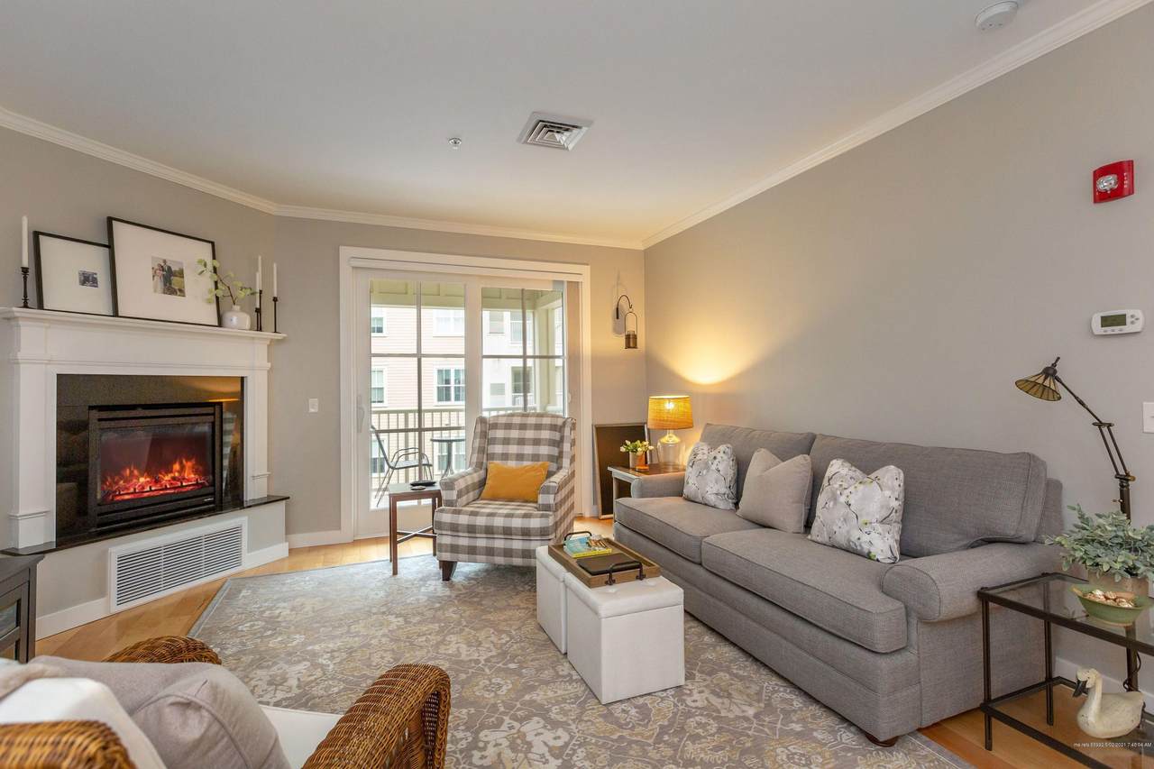 15 Middle Street - Photo 1